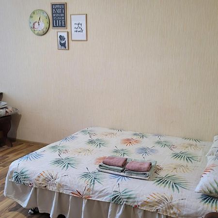 Appartamento Квартира Двохкімнатна Фонтан Kam'janec'-Podil's'kyj Esterno foto